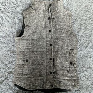 Skies Are Blue Black and Cream Vest